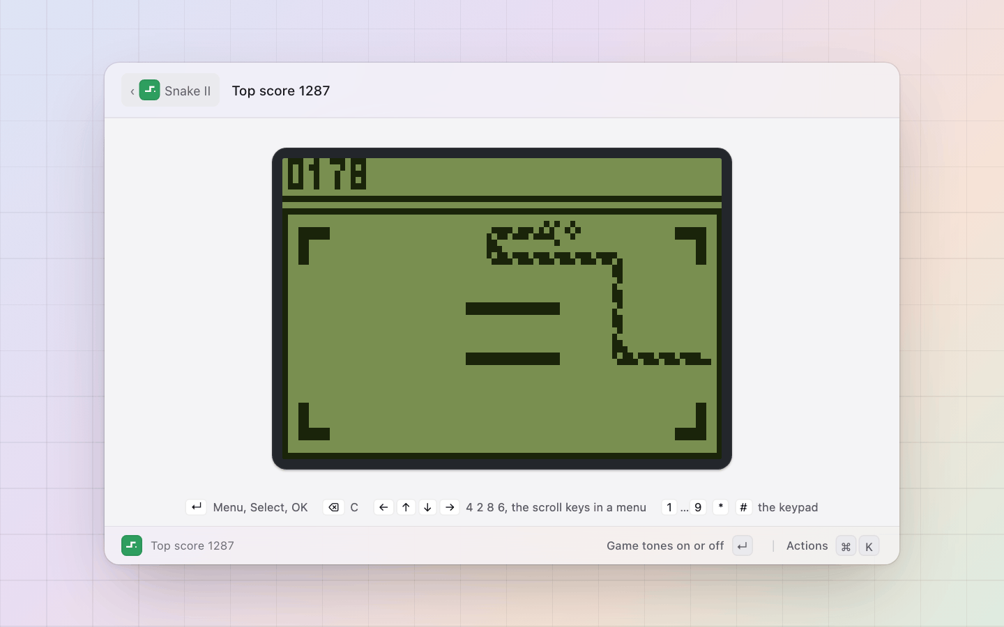 Snake II: Maze 2 at level 5: the bulges of the food swallowed ride down the body